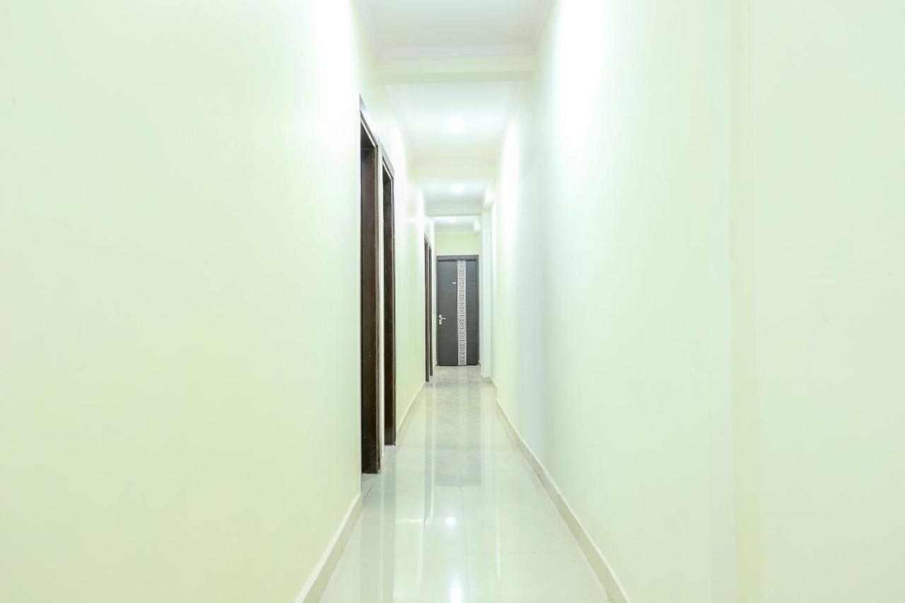 Oyo 77819 Shahdara Inn New Delhi Exterior photo